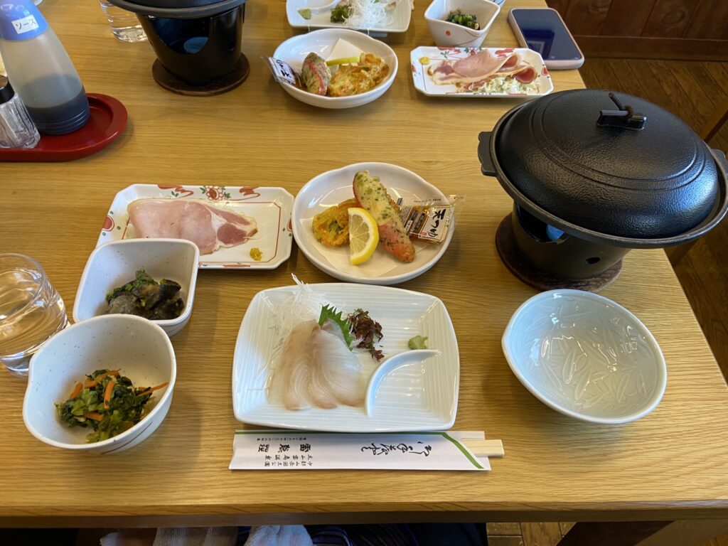 雷鳥荘夕食