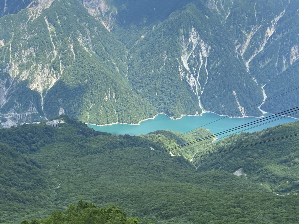 黒部湖